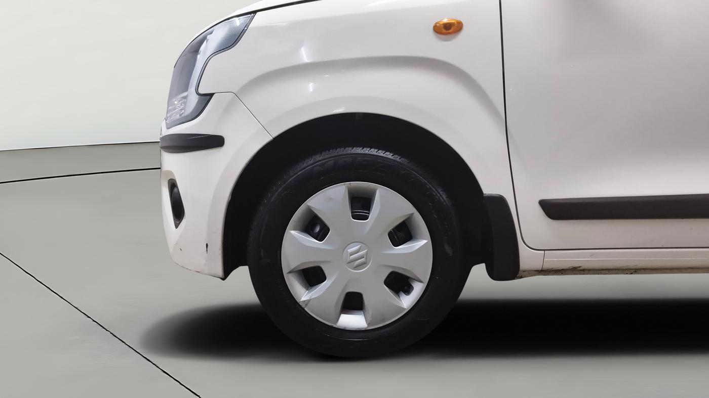 2024 Maruti New Wagon-R VXI CNG 1.0, CNG, Manual, 30,871 km, Left Front Wheel