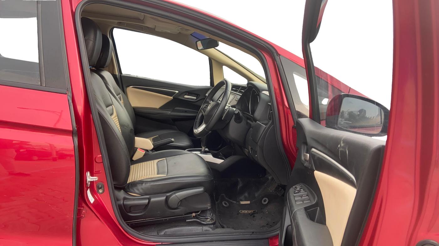 2022 Honda Jazz 1.2L I-VTEC ZX CVT, Petrol, Automatic, 38,964 km, Right Side Front Door Cabin