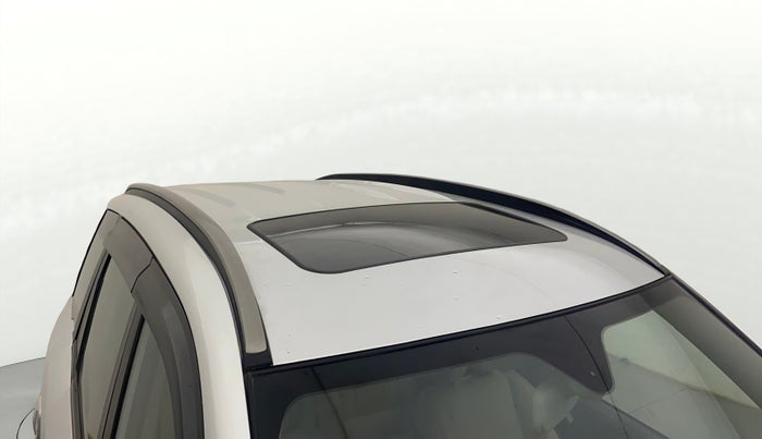 2020 Mahindra XUV500 W9, Diesel, Manual, 95,540 km, Roof