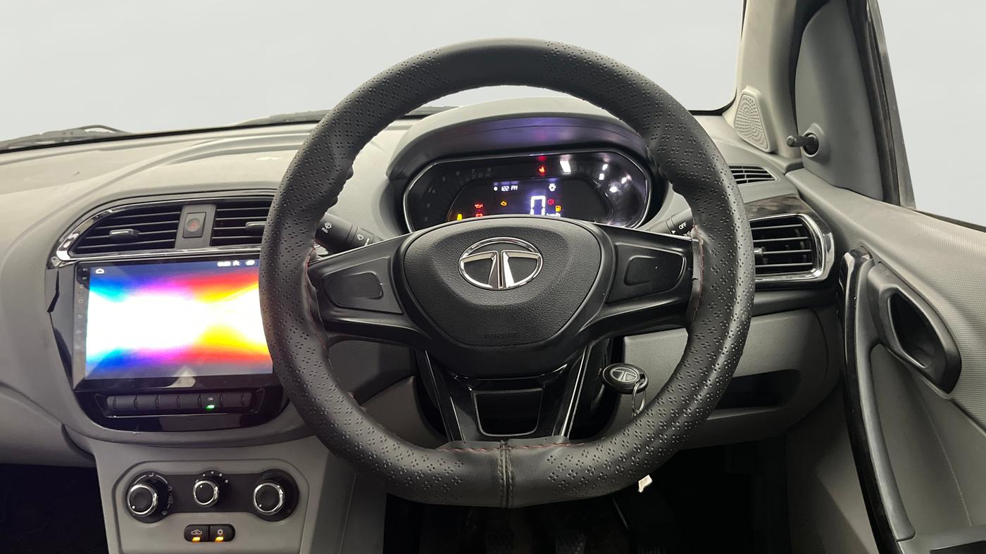 2022 Tata TIGOR XZ CNG, CNG, Manual, 91,707 km, Steering Wheel Close Up