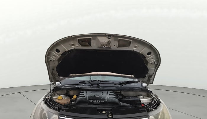 2015 Mahindra XUV500 W8, Diesel, Manual, 86,787 km, Open Bonet