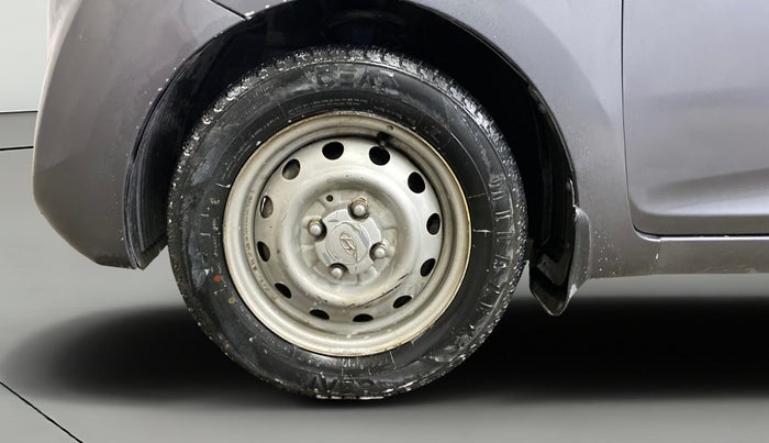 2018 Hyundai Eon ERA +, Petrol, Manual, 59,181 km, Left Front Wheel