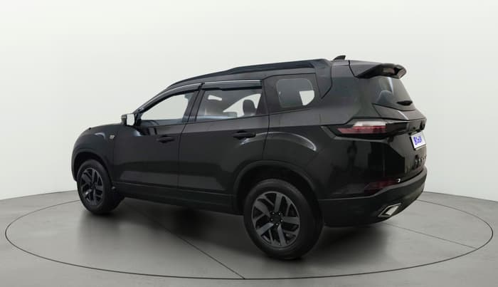 2023 Tata Safari XZ PLUS 2.0L RED DARK EDITION 7 STR MT, Diesel, Manual, 38,406 km, Left Back Diagonal