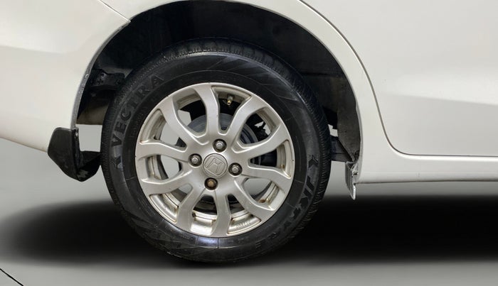 2017 Honda Amaze 1.2L I-VTEC VX AT, Petrol, Automatic, 1,08,147 km, Right Rear Wheel