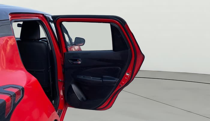 2021 Maruti Swift ZXI PLUS, Petrol, Manual, 38,946 km, RHS Rear Door