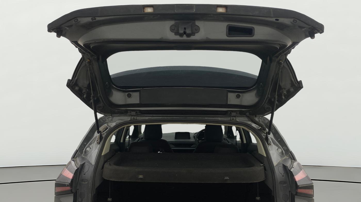 2024 Tata NEXON Smart Plus 1.2 Revotron 6 AMT, Petrol, Automatic, 6,297 km, Boot Door Open