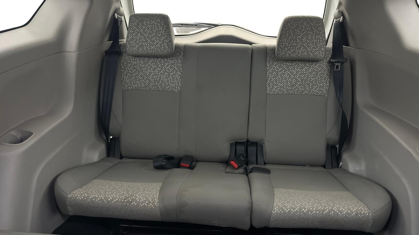 2021 Mahindra MARAZZO M 6 + 7 STR, Diesel, Manual, 79,760 km, Third Seat Row ( optional )