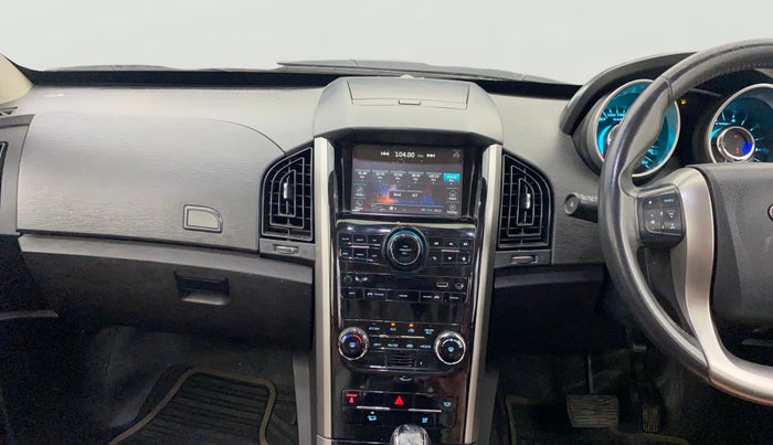 2019 Mahindra XUV500 W9 AT, Diesel, Automatic, 37,942 km, Air Conditioner