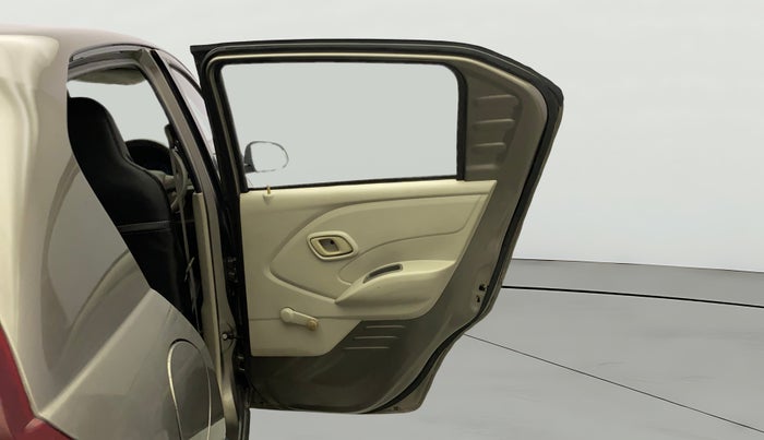 2016 Datsun Redi Go S, Petrol, Manual, 29,593 km, RHS Rear Door