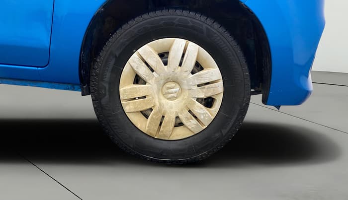 2016 Maruti Alto 800 LXI, Petrol, Manual, 79,044 km, Right Front Wheel