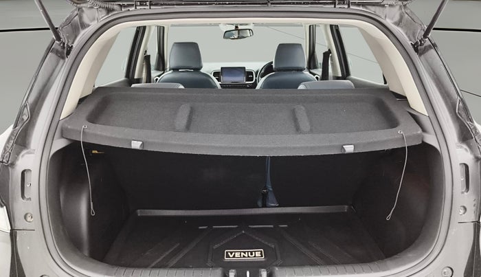 2023 Hyundai VENUE SX (O) 1.0 TURBO DCT, Petrol, Automatic, 34,178 km, Boot Open Zoomed View