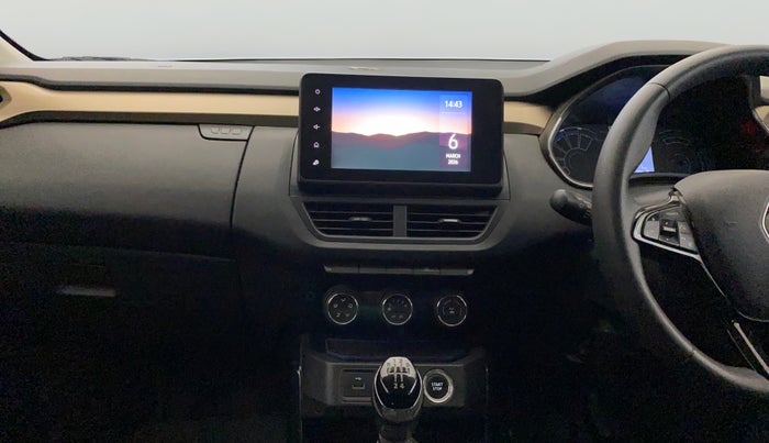 2022 Renault Kiger RXT MT, CNG, Manual, 53,678 km, Air Conditioner