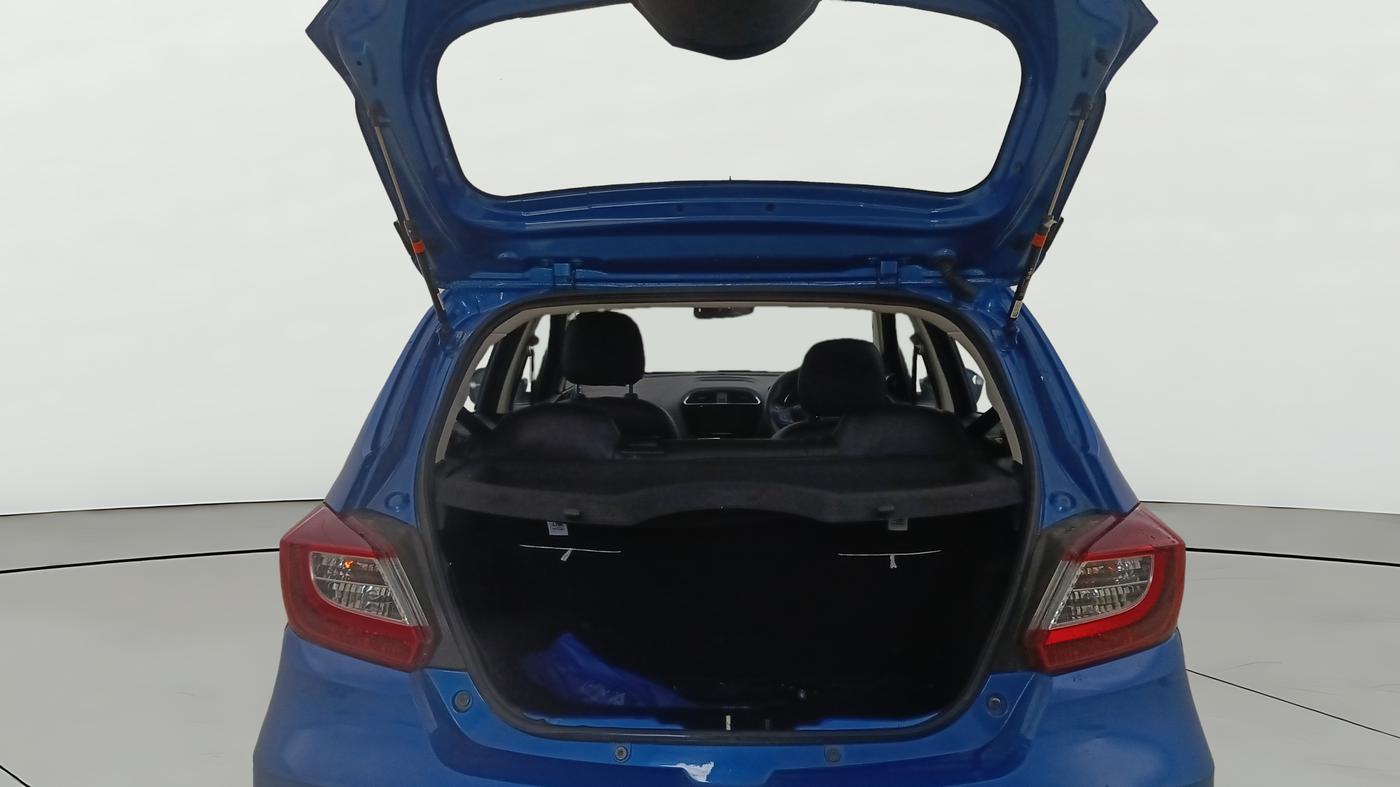 2024 Tata Tiago  XZA Plus (O), Petrol, Automatic, 6,613 km, Boot Open Zoomed View
