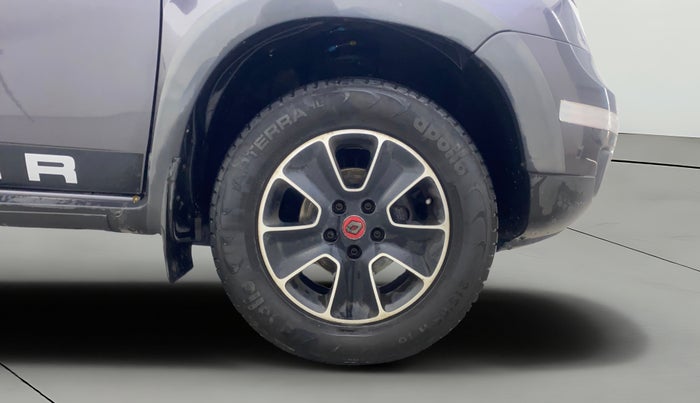 2017 Renault Duster RXS CVT, Petrol, Automatic, 23,458 km, Right Front Wheel