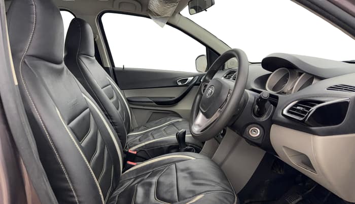 2017 Tata Tiago XZ PETROL, Petrol, Manual, 60,744 km, Right Side Front Door Cabin
