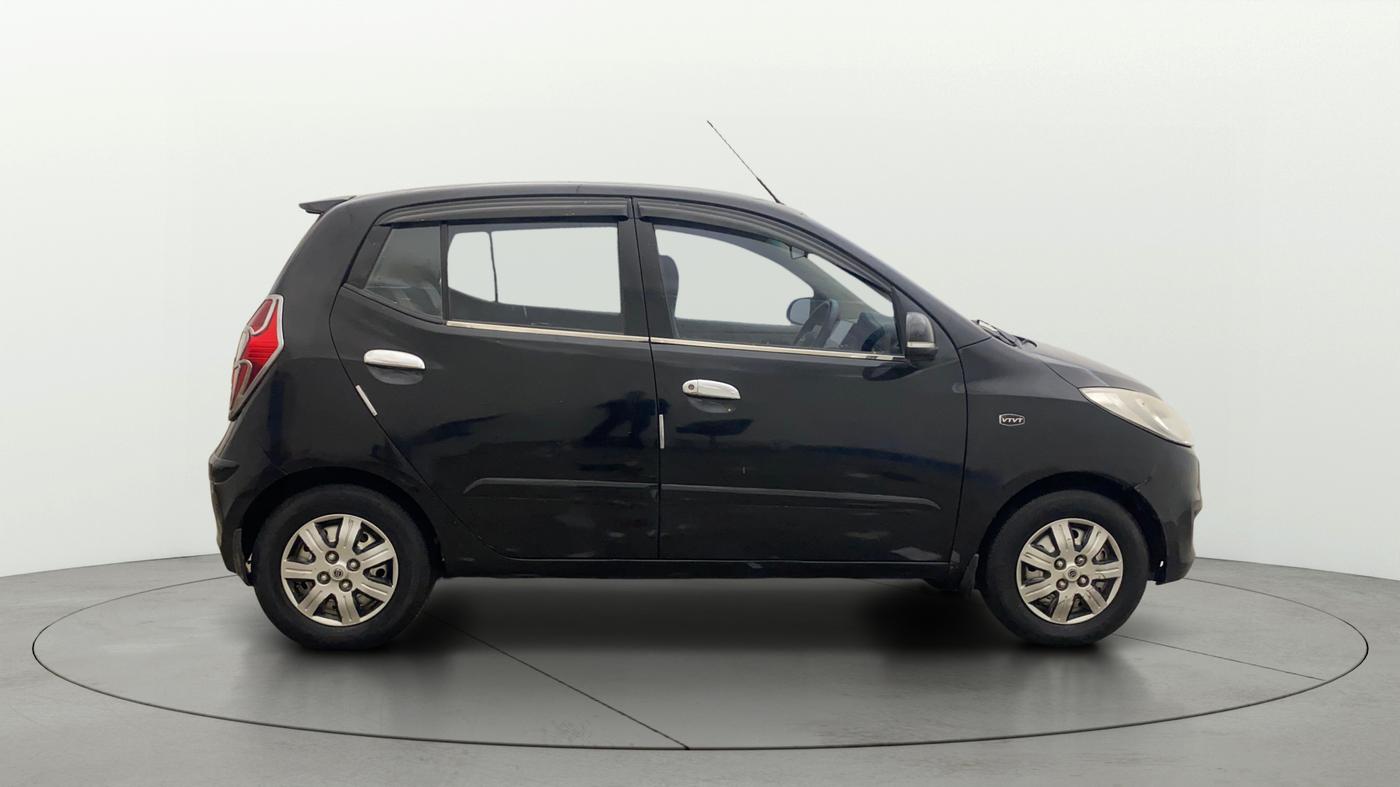 2013 Hyundai i10 SPORTZ 1.2, Petrol, Manual, 58,986 km, Right Side View