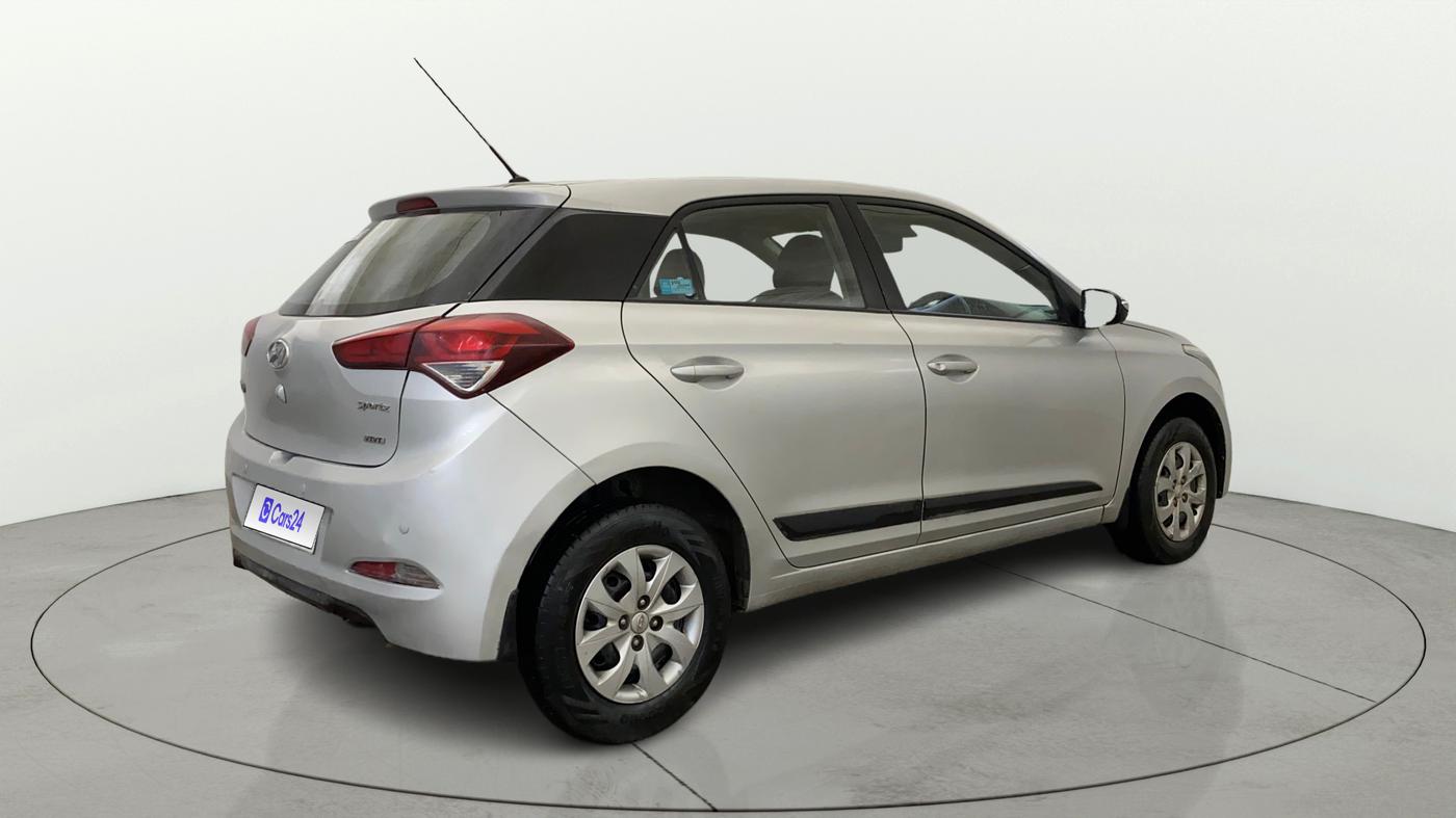 2016 Hyundai Elite i20 SPORTZ 1.2, Petrol, Manual, 80,245 km, Right Back Diagonal