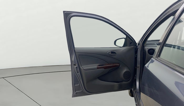 2013 Toyota Etios G, Petrol, Manual, 29,692 km, LHS Front Door