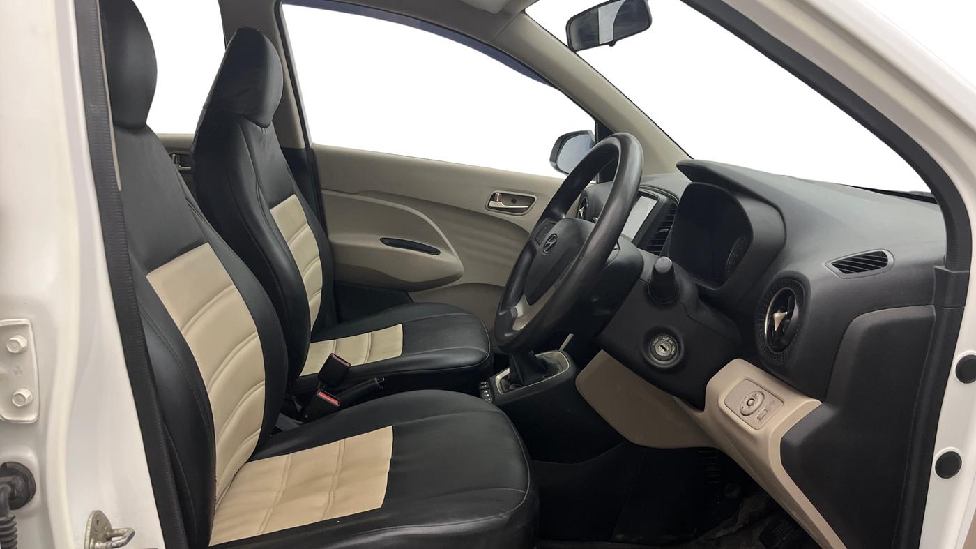 2019 Hyundai NEW SANTRO SPORTZ MT, Petrol, Manual, 80,574 km, Right Side Front Door Cabin