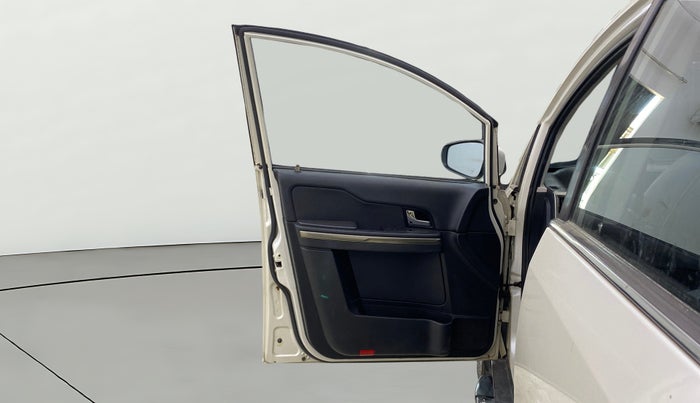 2018 Tata Hexa XTA 4X2 7 STR, Diesel, Automatic, 62,654 km, LHS Front Door