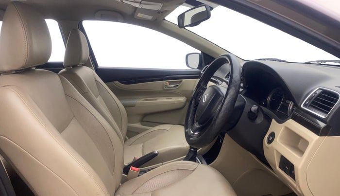 2018 Maruti Ciaz ALPHA  AT 1.4  PETROL, Petrol, Automatic, 1,10,082 km, Right Side Front Door Cabin