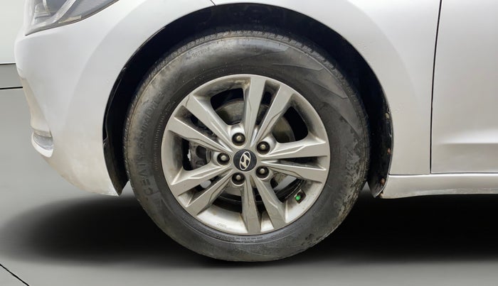 2018 Hyundai New Elantra 1.6 SX (O) AT DIESEL, Diesel, Automatic, 81,971 km, Left Front Wheel