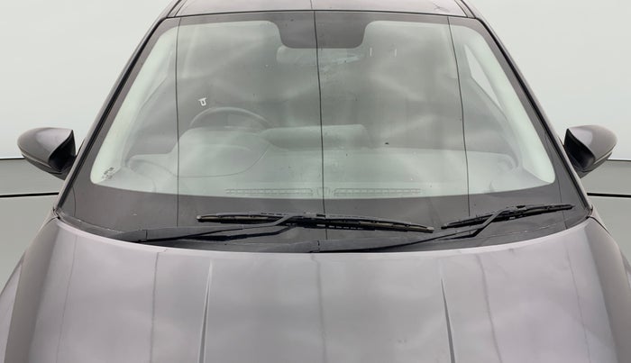 2022 Hyundai NEW I20 ASTA 1.2 MT, Petrol, Manual, 49,951 km, Front Windshield