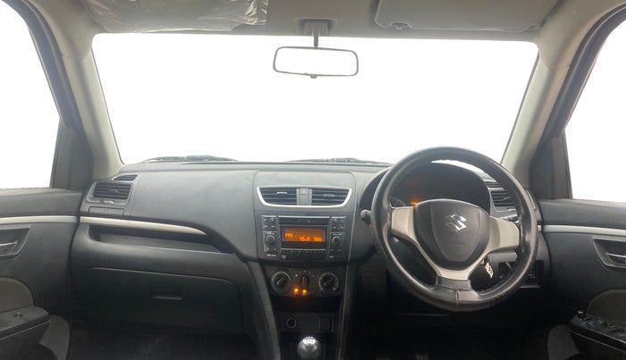 2017 Maruti Swift VXI, Petrol, Manual, 43,596 km, Dashboard