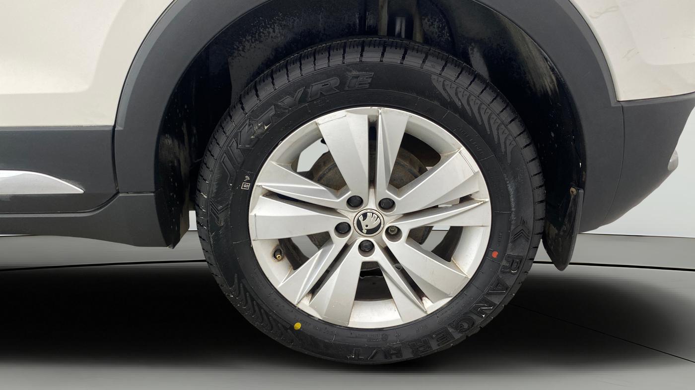 2022 Skoda KUSHAQ AMBITION 1.0L TSI MT, Petrol, Manual, 44,955 km, Left Rear Wheel