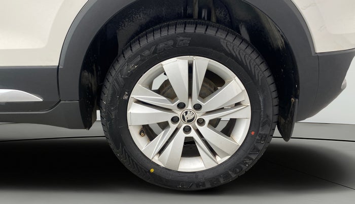 2022 Skoda KUSHAQ AMBITION 1.0L TSI MT, Petrol, Manual, 45,014 km, Left Rear Wheel