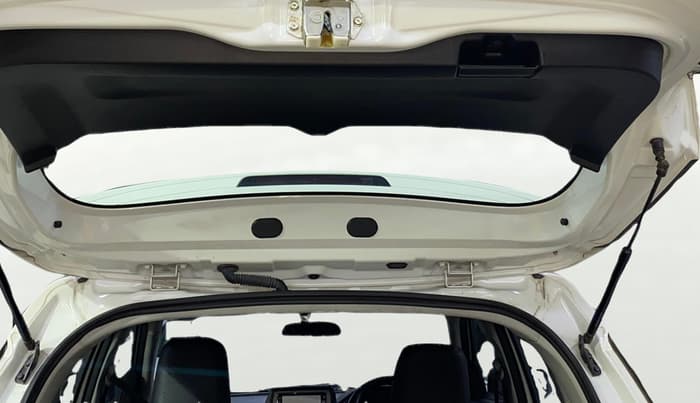 2023 Maruti BREZZA VXI, Petrol, Manual, 28,303 km, Boot Door Open
