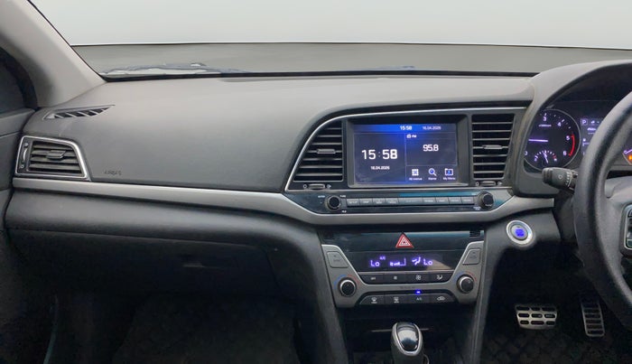 2018 Hyundai New Elantra 1.6 SX (O) AT DIESEL, Diesel, Automatic, 81,971 km, Air Conditioner