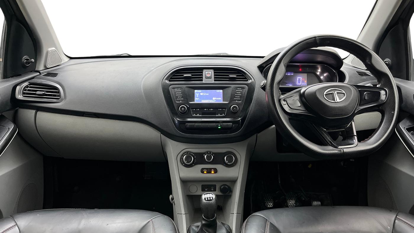 2023 Tata Tiago XM CNG, CNG, Manual, 48,700 km, Dashboard
