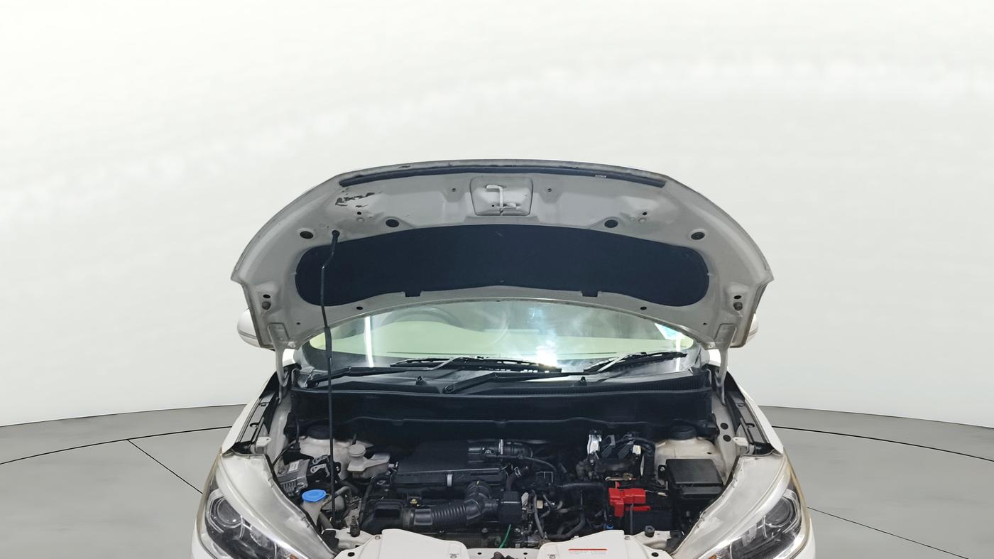 2024 Maruti Ertiga   VXI (O) CNG, CNG, Manual, 54,545 km, Open Bonet
