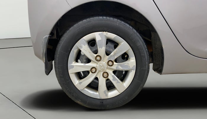 2012 Hyundai Eon MAGNA +, Petrol, Manual, 1,10,019 km, Right Rear Wheel