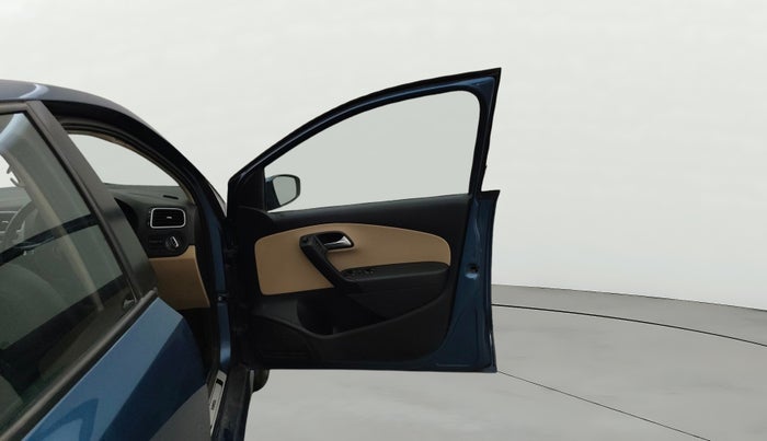 2016 Volkswagen Ameo HIGHLINE1.2L, Petrol, Manual, 59,833 km, RHS Front Door