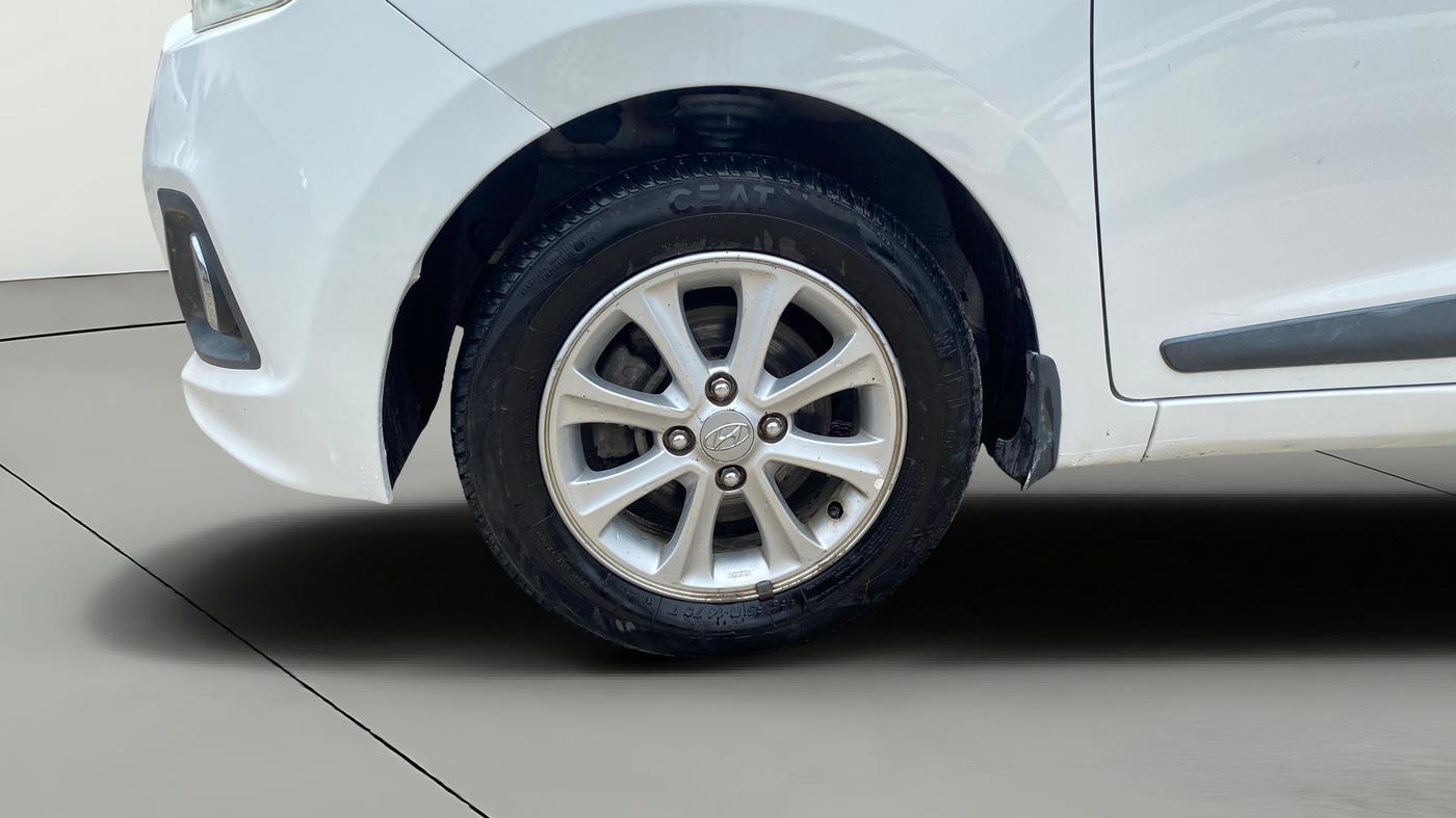 2014 Hyundai Grand i10 ASTA 1.2 KAPPA VTVT, Petrol, Manual, 1,14,695 km, Left Front Wheel