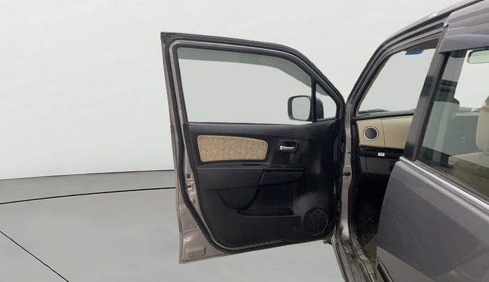 2017 Maruti Wagon R 1.0 VXI+, CNG, Manual, 39,435 km, LHS Front Door