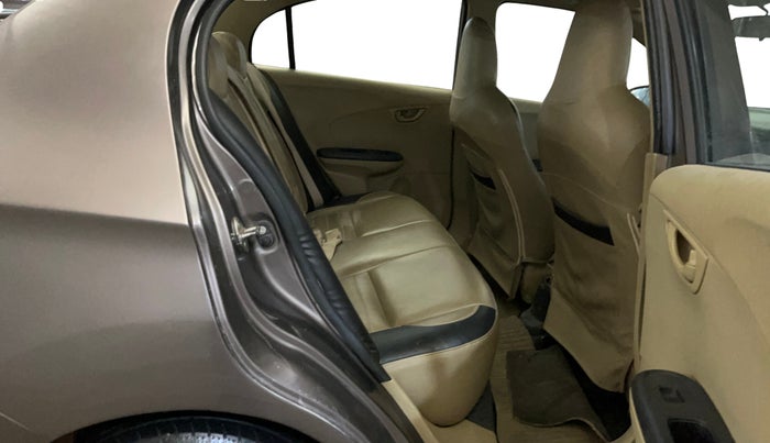 2016 Honda Amaze 1.2L I-VTEC SX, Petrol, Manual, 61,240 km, Right Side Rear Door Cabin