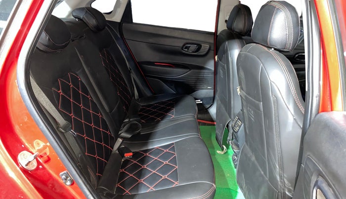 2022 Hyundai NEW I20 ASTA(O) 1.5 CRDI DUAL TONE, Diesel, Manual, 60,063 km, Right Side Rear Door Cabin