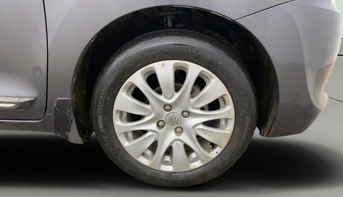 2016 Maruti Baleno ZETA PETROL 1.2, Petrol, Manual, 71,823 km, Right Front Wheel