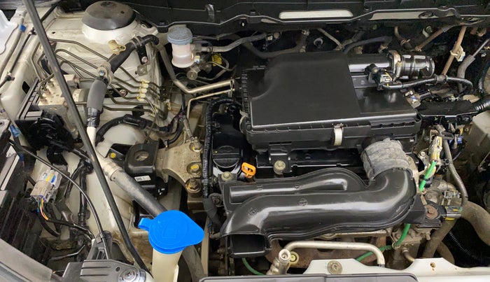 2022 Maruti BREZZA LXI SMART HYBRID, Petrol, Manual, 30,483 km, Engine View - Right