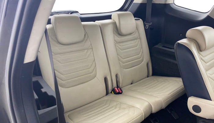 2022 KIA CARENS LUXURY PLUS 1.5 DIESEL AT 6 STR, Diesel, Automatic, 72,078 km, Third Seat Row ( optional )