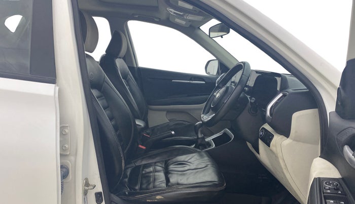 2021 KIA SONET HTX 1.0 IMT, Petrol, Manual, 68,309 km, Right Side Front Door Cabin