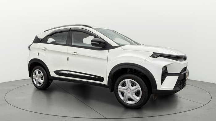 2025 Tata NEXON Pure Plus (S) 1.2 iCNG 6MT, CNG, Manual, 12,275 km, Right Front Diagonal