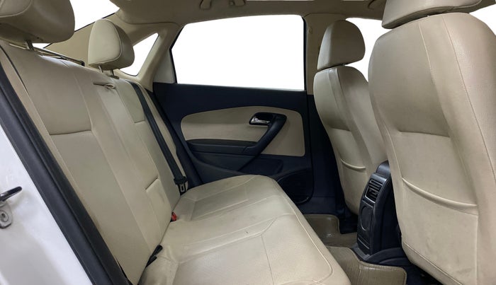 2018 Skoda Rapid STYLE 1.6 MPI AT, Petrol, Automatic, 68,232 km, Right Side Rear Door Cabin