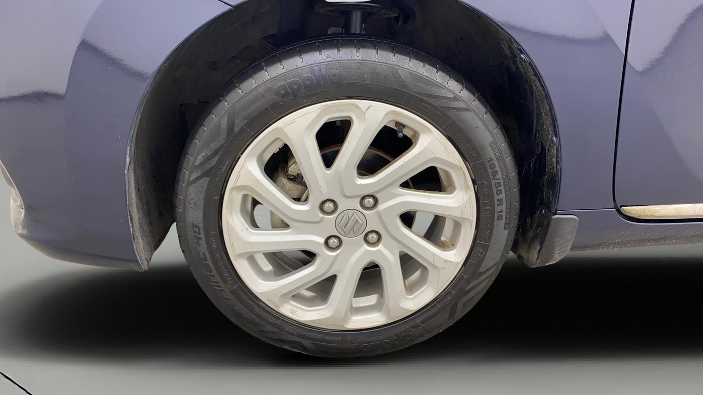 2023 Maruti Baleno ZETA PETROL 1.2, Petrol, Manual, 40,706 km, Left Front Wheel