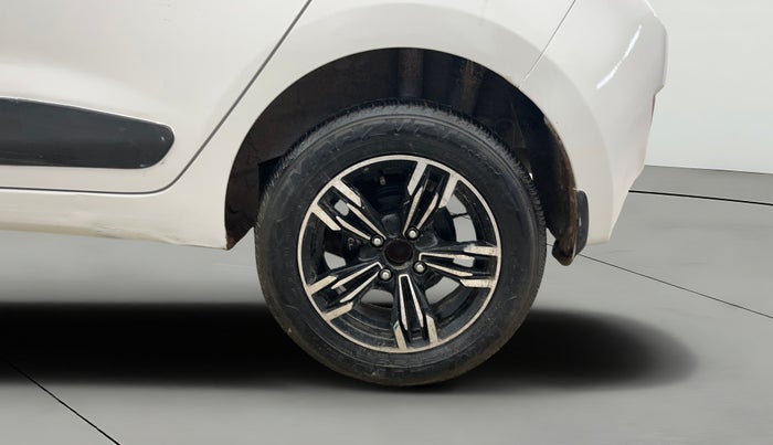 2015 Hyundai Grand i10 SPORTZ 1.2 KAPPA VTVT, Petrol, Manual, 71,943 km, Left Rear Wheel