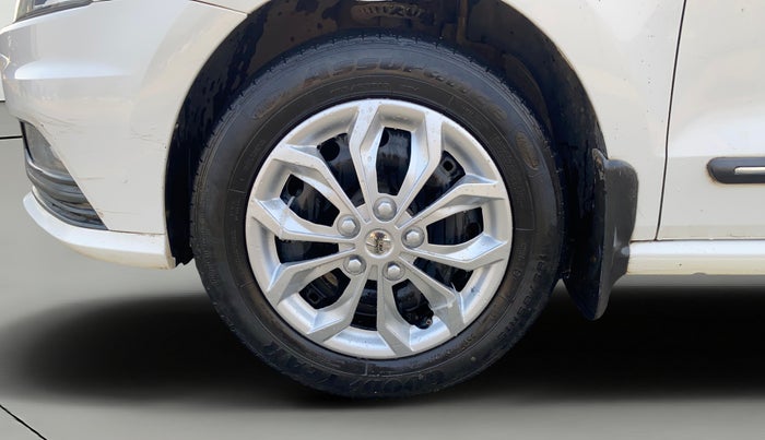 2019 Volkswagen Ameo COMFORTLINE 1.0L, Petrol, Manual, 83,405 km, Left Front Wheel