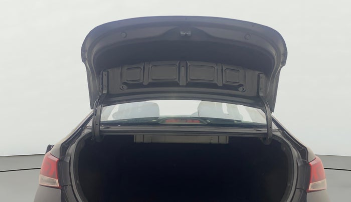 2019 Hyundai Verna 1.6 VTVT SX, Petrol, Manual, 49,754 km, Boot Door Open